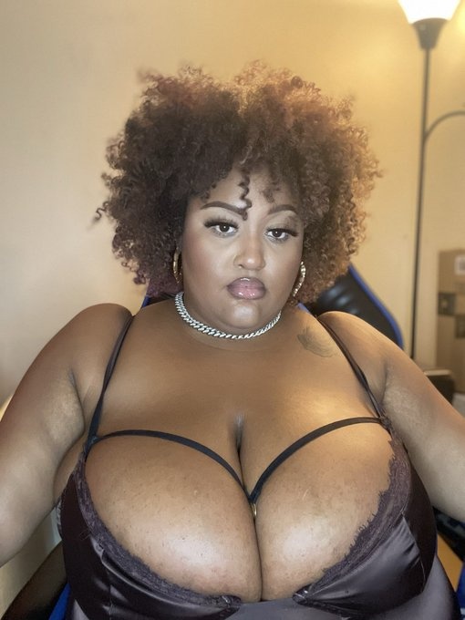 amateur with huge tits