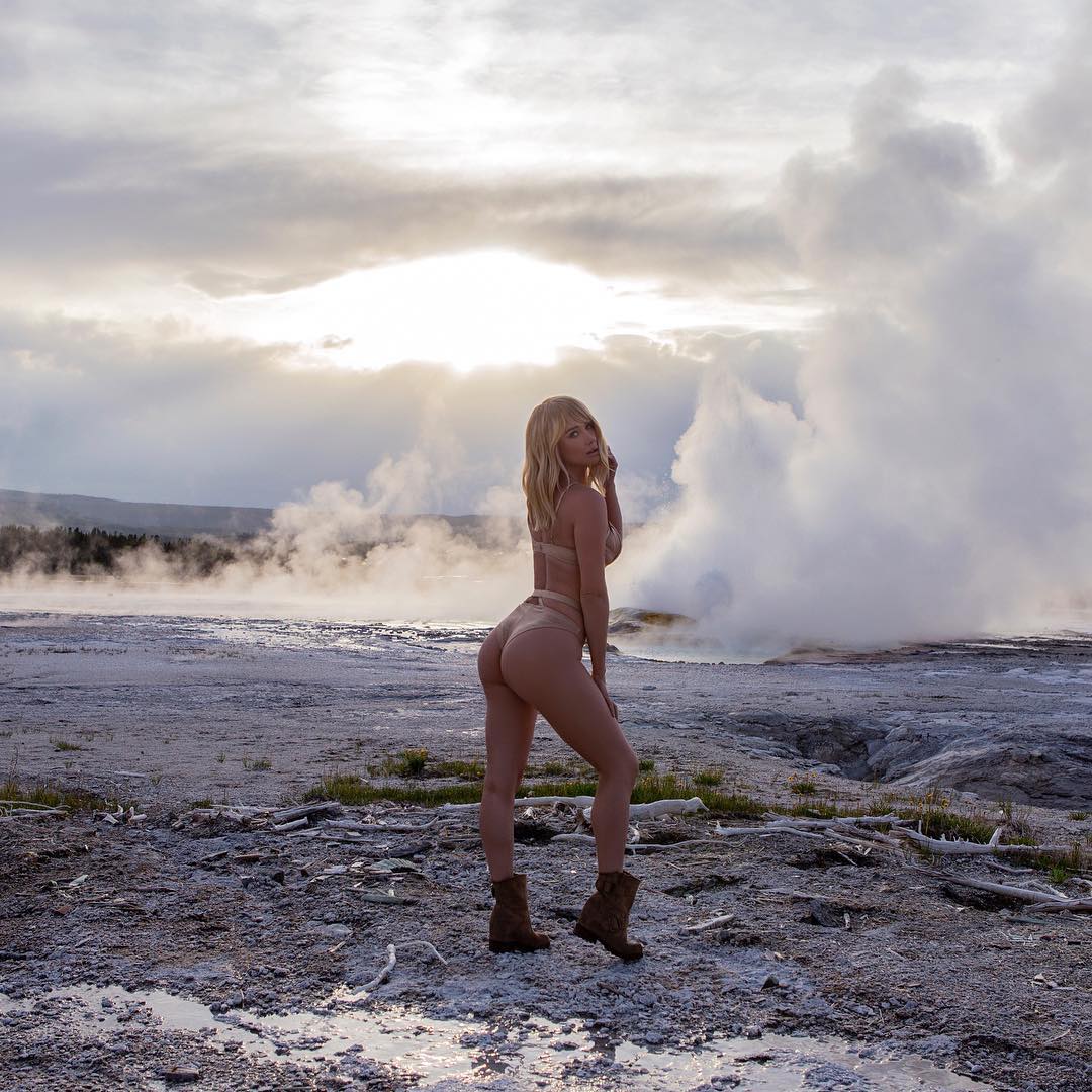 Yellowstone Nude shut florida