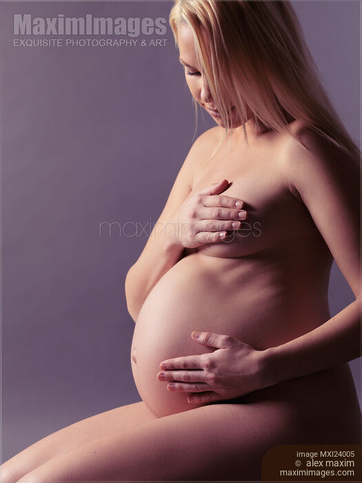 courtney barrs add beautiful nude mothers photo