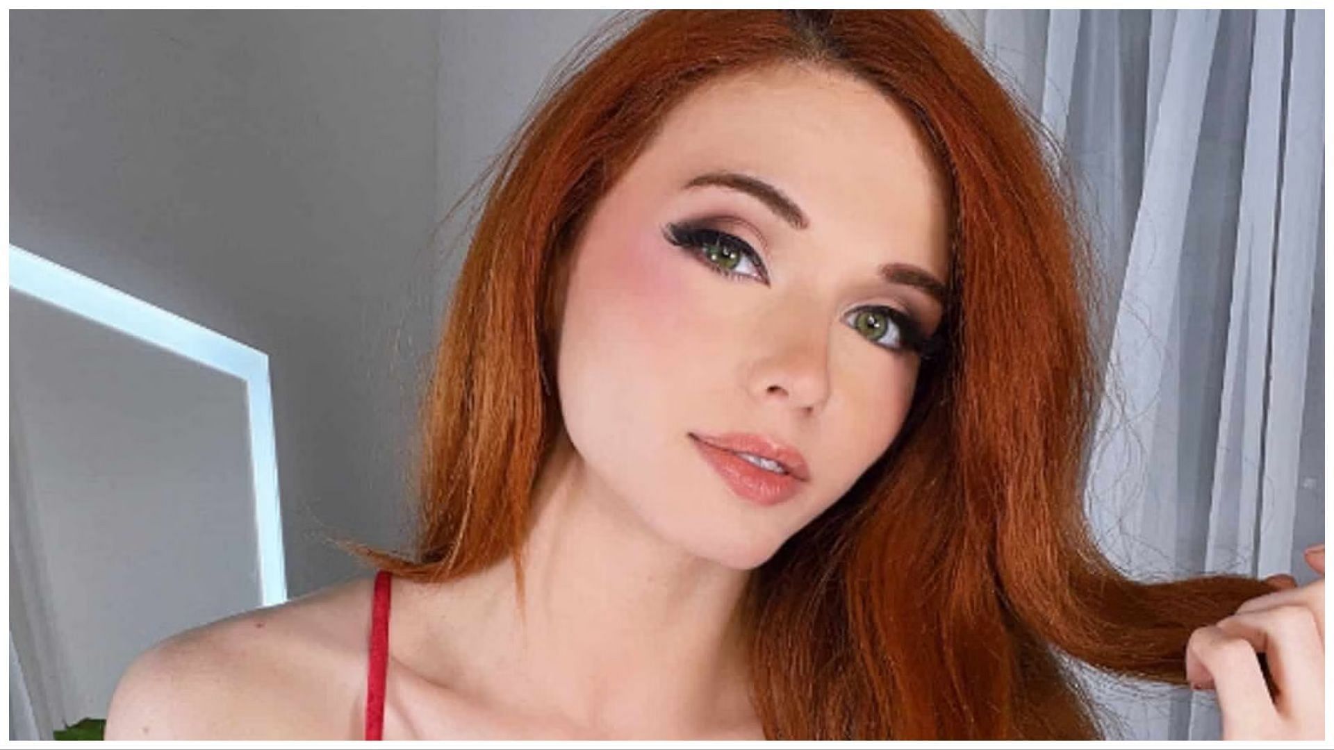 devin hooten recommends amouranth full nude pic