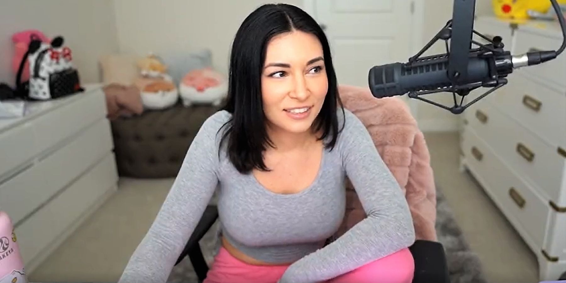 demi mcallister recommends alinity twerk pic