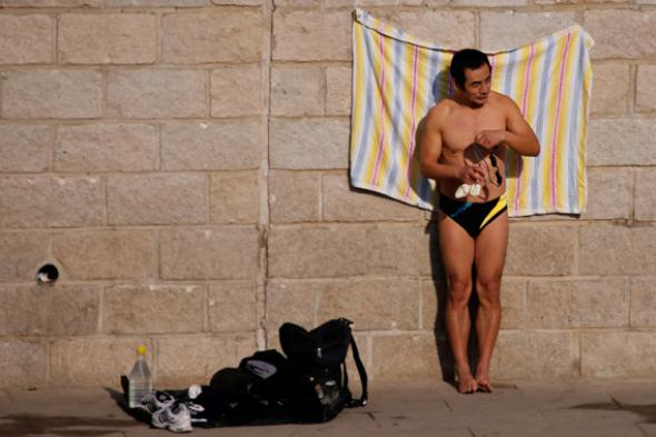 akmal halabi add photos of men in speedos photo