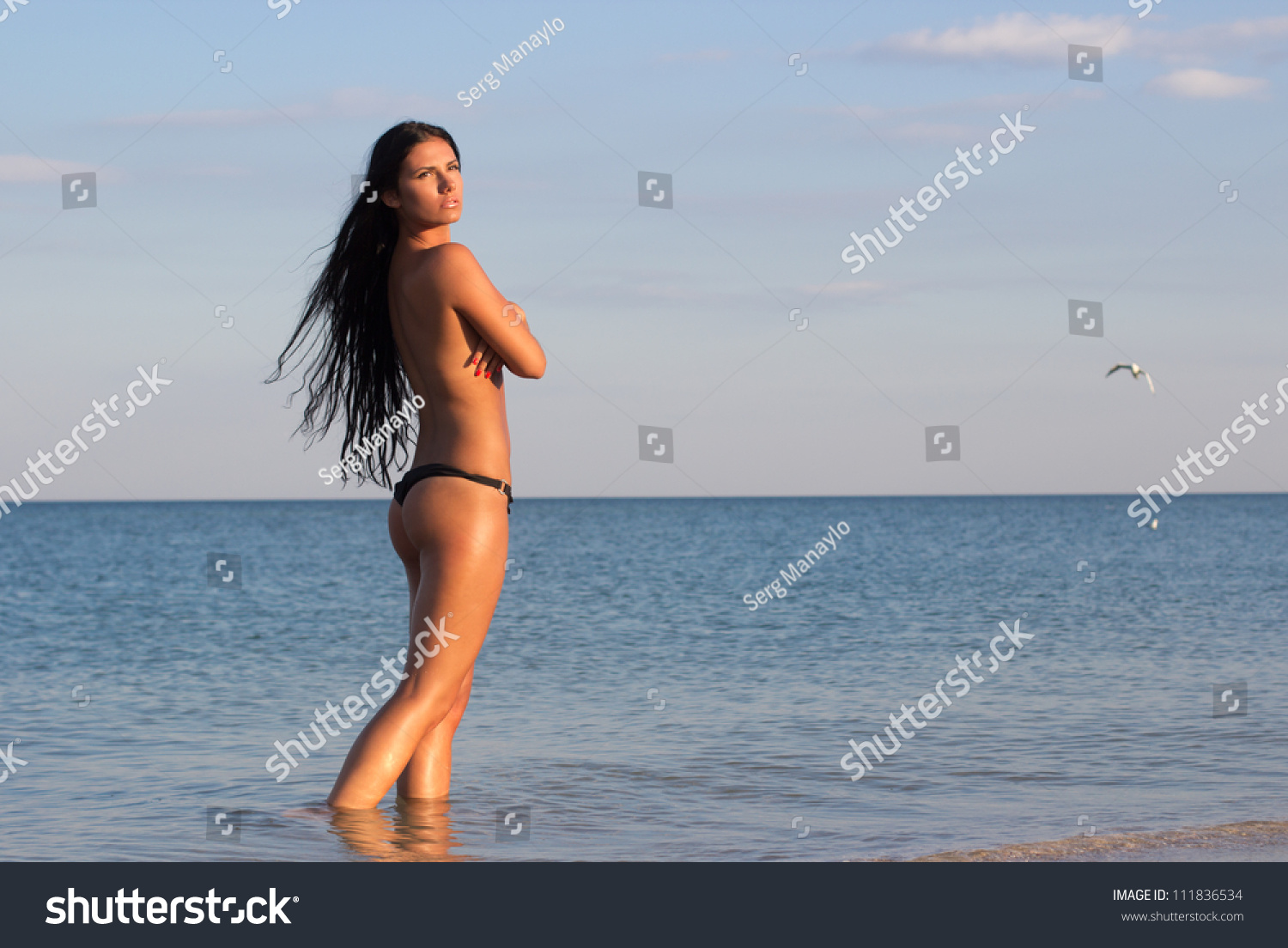 amruta mehta recommends Female Beach Nude