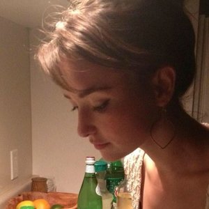 Nude Photos Milana Vayntrub beste datingside