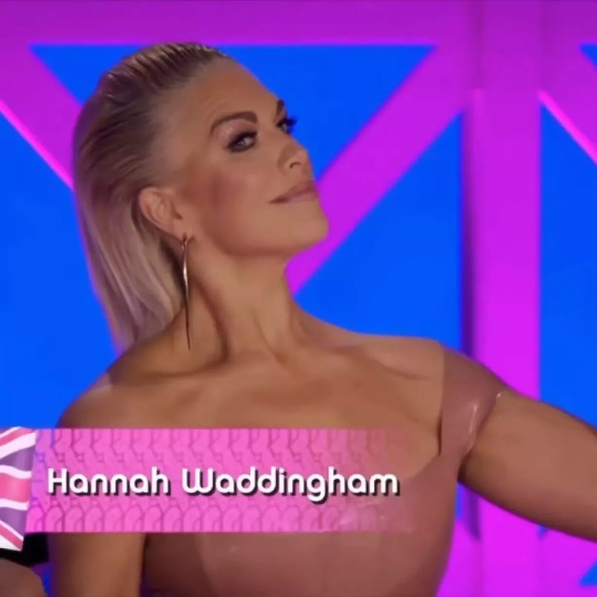 Hanna Waddingham Nude asked questions