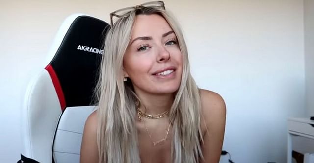 angelo medecilo recommends Corinna Leaked