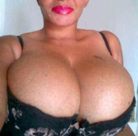 dina badolato share huge boobs webcam photos