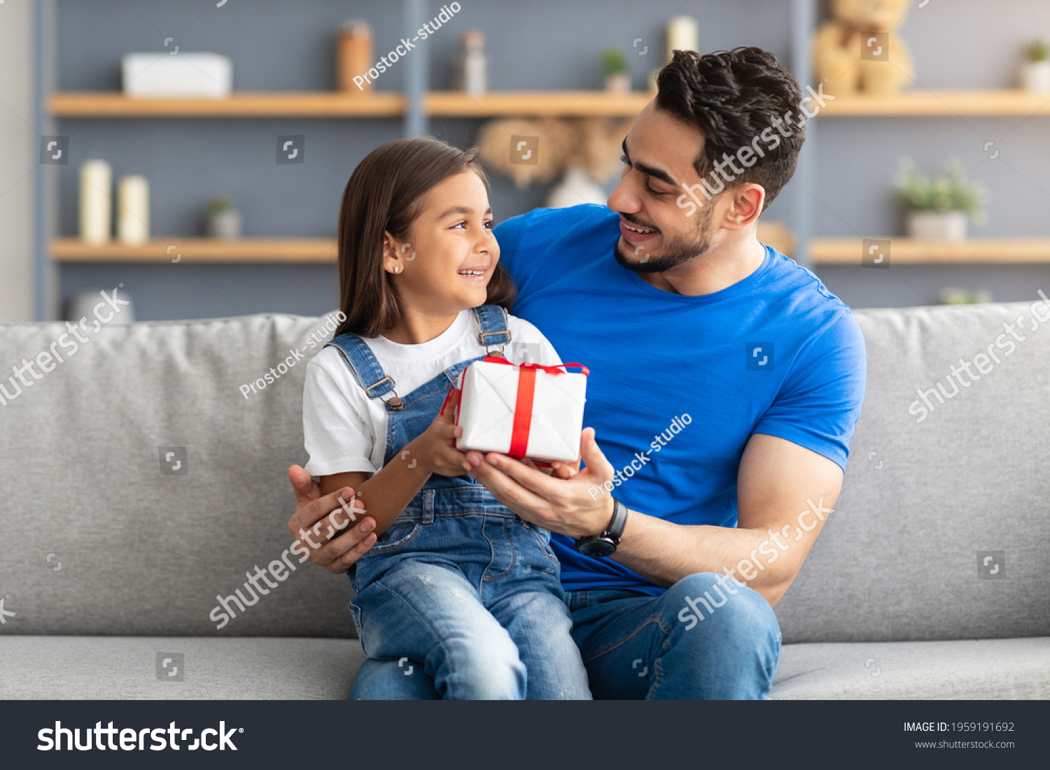 barbara l bowman add daughter sitting on daddys lap photo