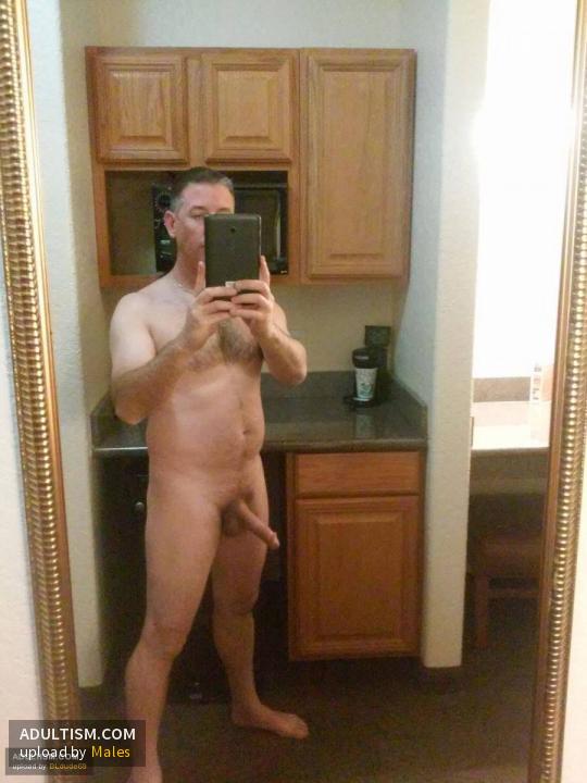 alexis shore recommends amateur man naked pic