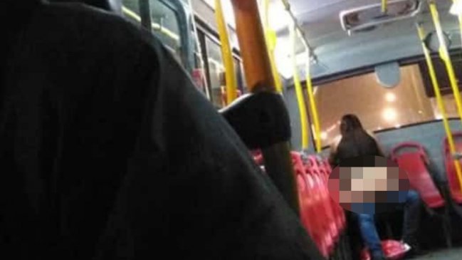 anna pusateri add sexo in the bus photo