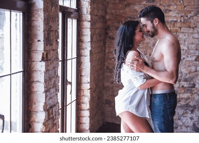 daniel pillai share kissing while naked photos
