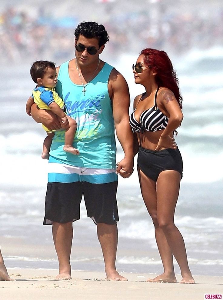 angela rasiah add snooki bikini photo