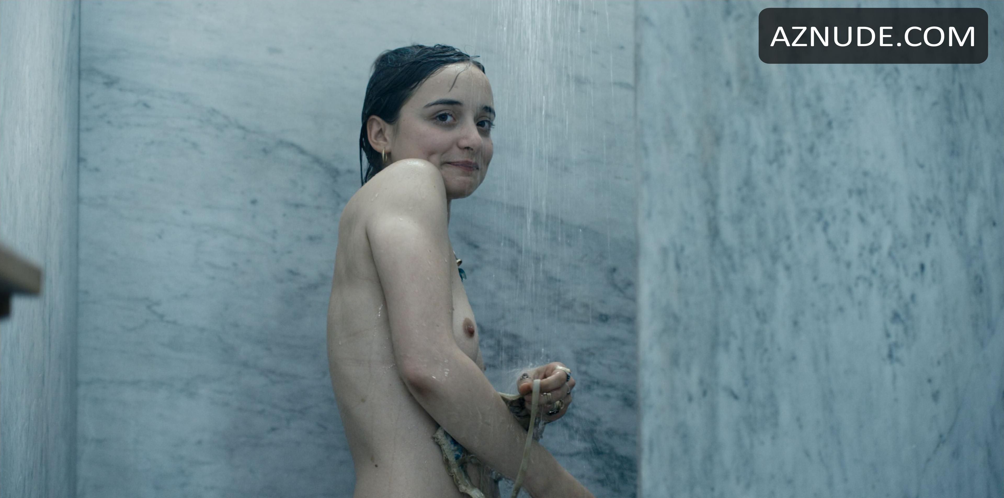 naked pics of emilia clarke