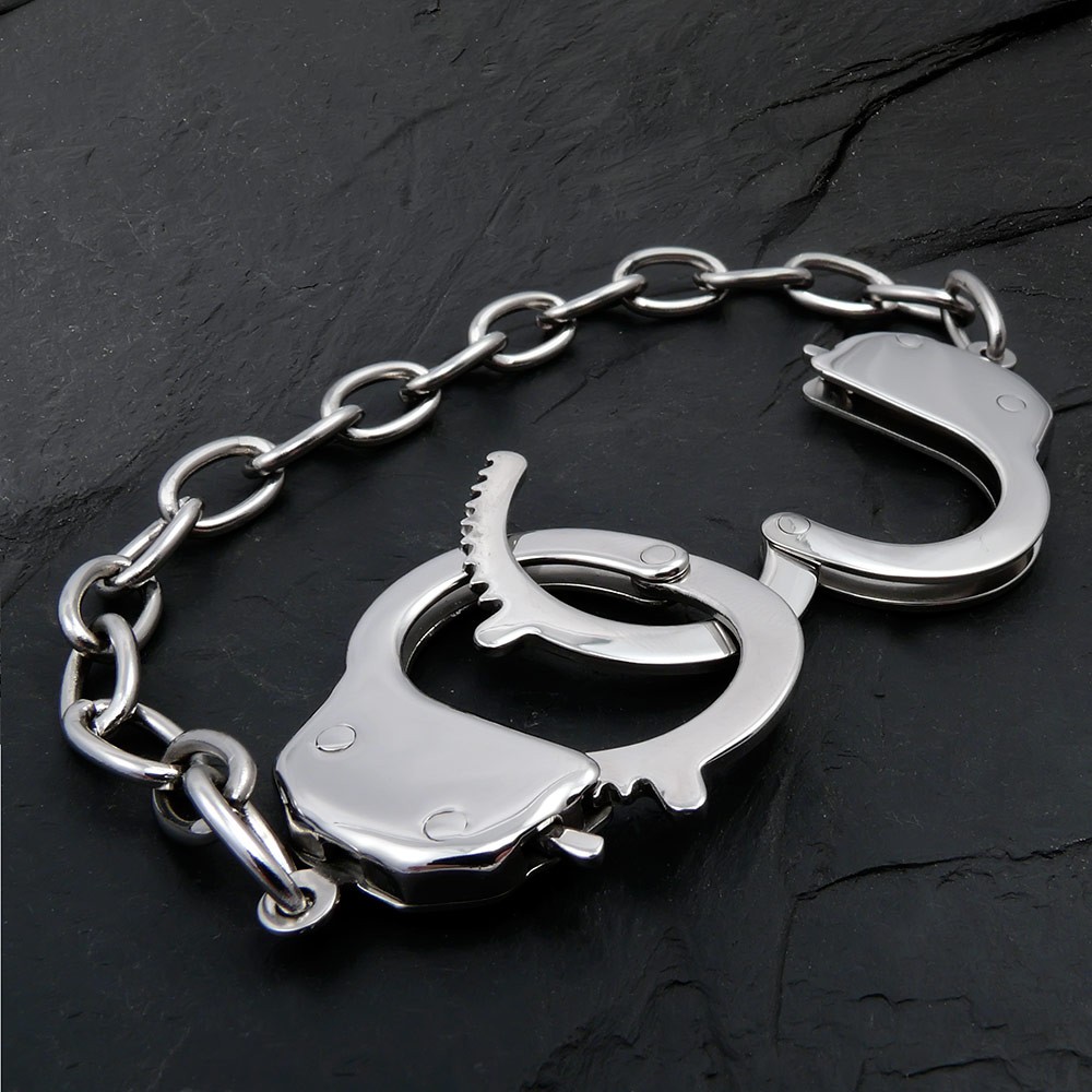 ayinde mitchell recommends doggystyle handcuffs pic