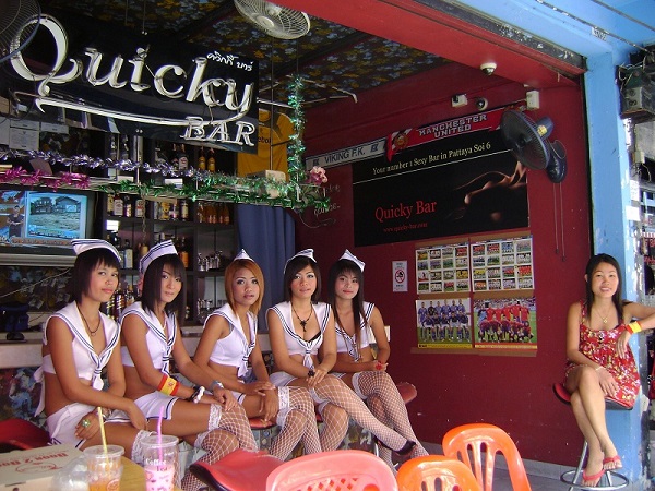 cathy vizcarra share bkk bj bar photos