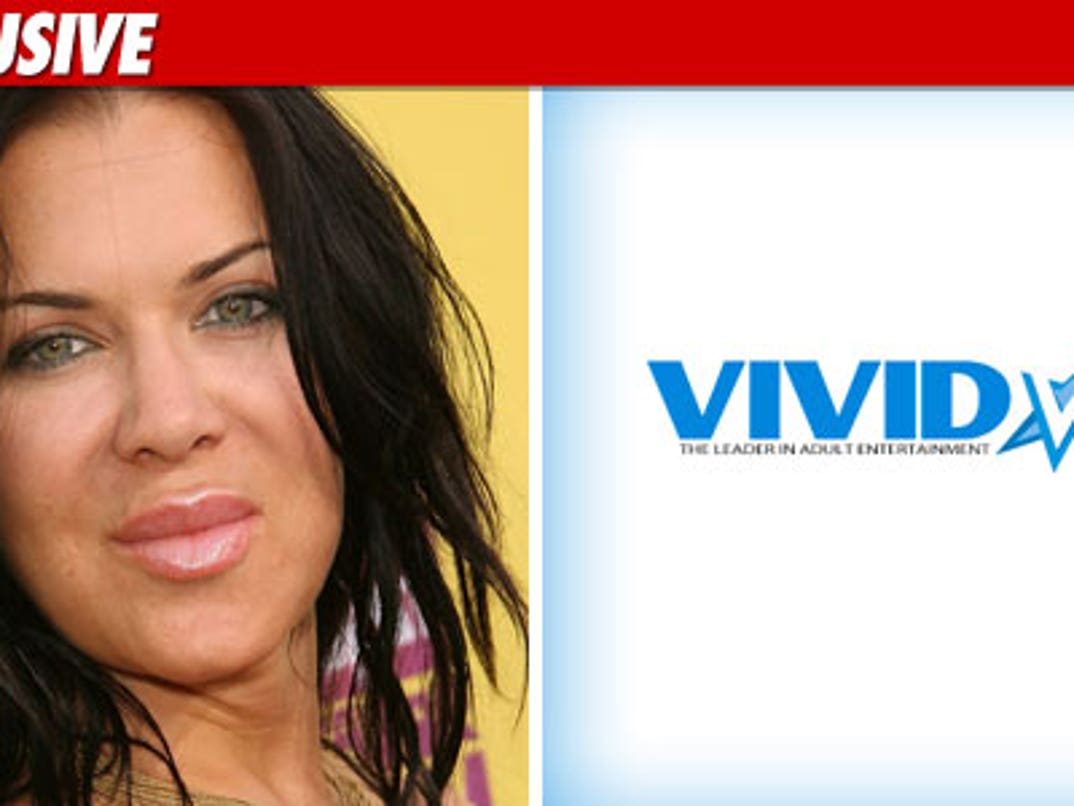 aaron meikle recommends wwe chyna sextape pic