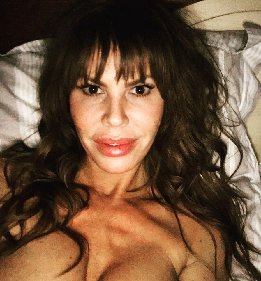 dave frankland recommends nikki cox naked pics pic