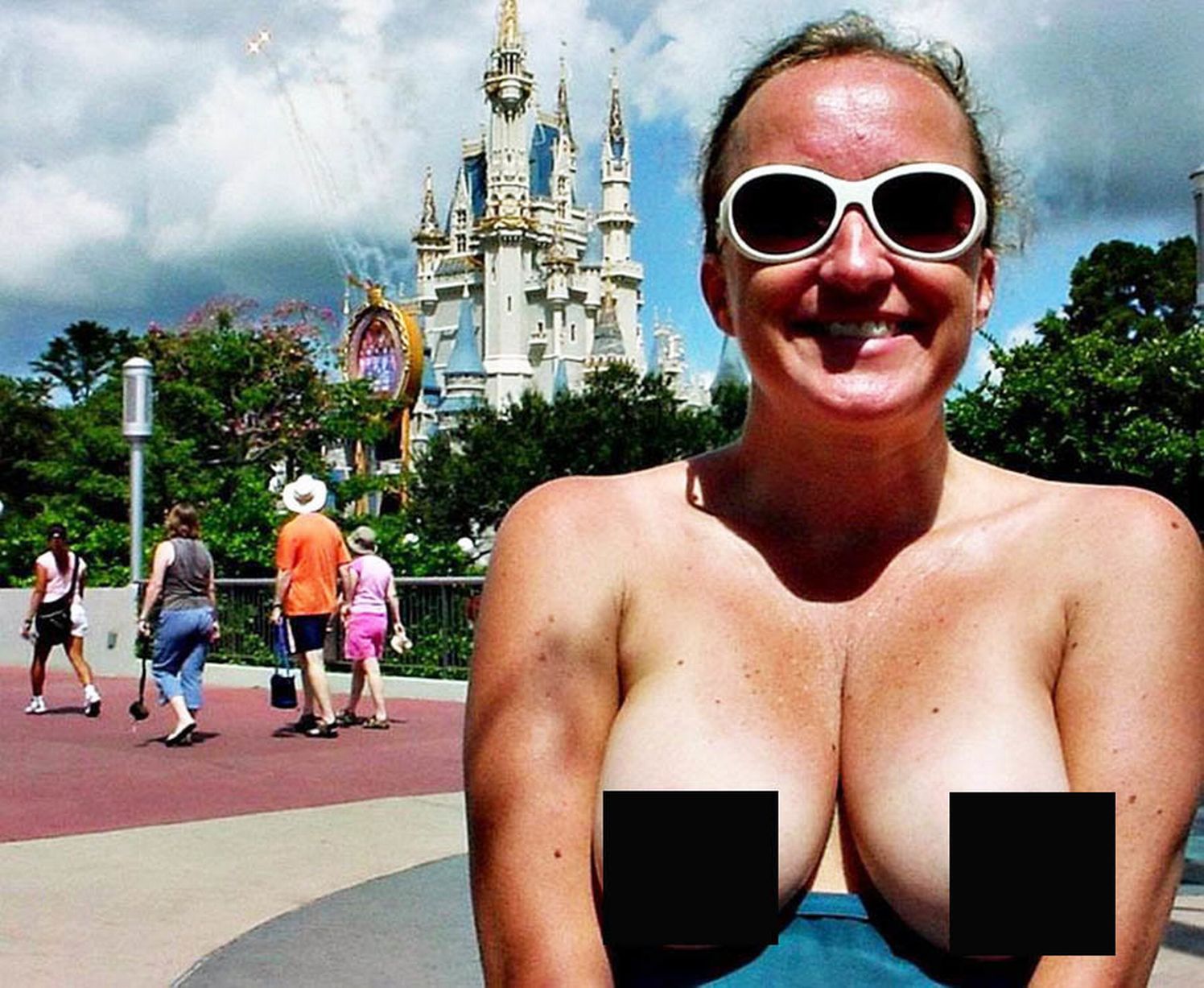 donna dixey add photo amusement park nudes