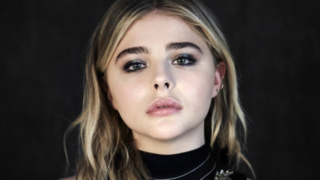 denean caperton recommends Naked Chloe Grace Moretz