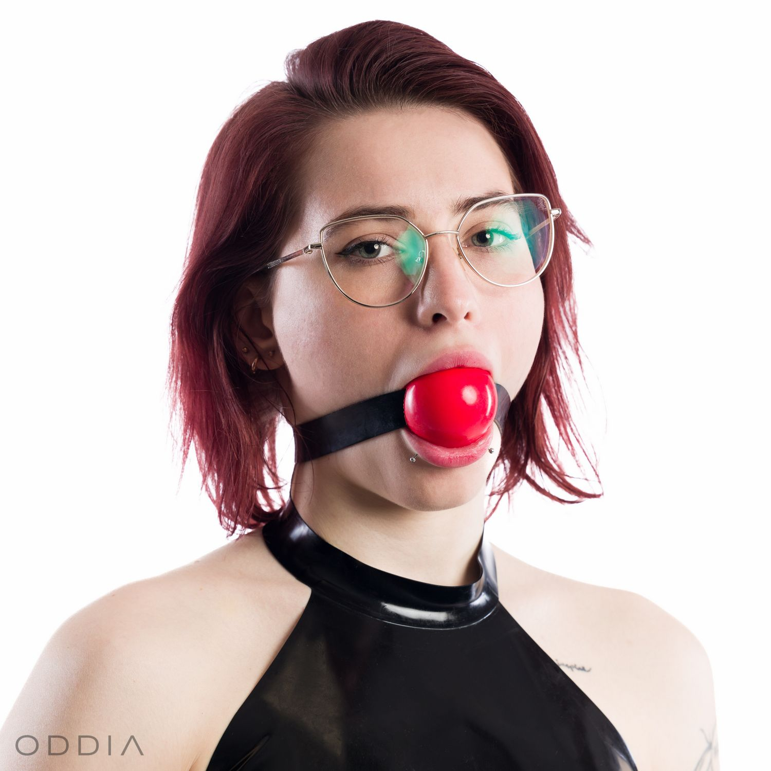 colin broadley recommends latex ball gag pic