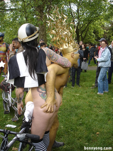 david plazas recommends biker chicks naked pic