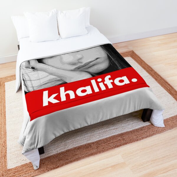 mia khalifa bed