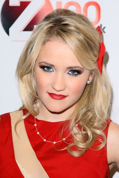 benny schroeder recommends emily osment pron pic