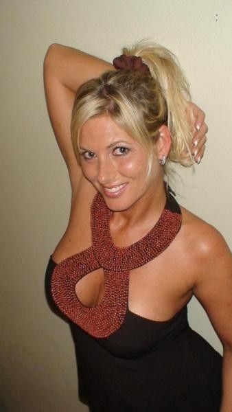 berenice bradley add photo amateur hotwife