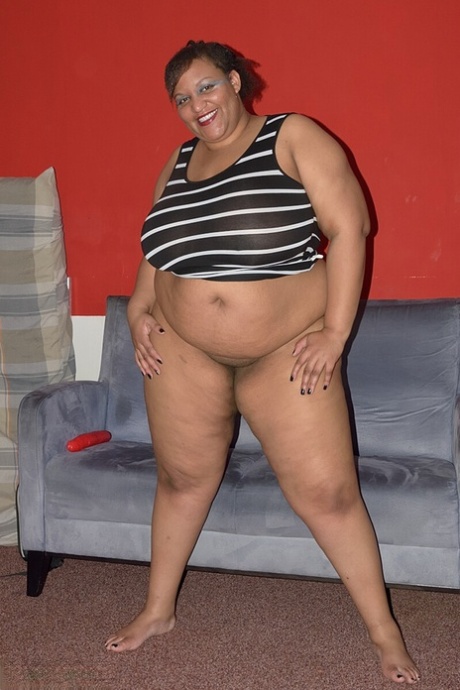 chris apted share fat latina nude photos