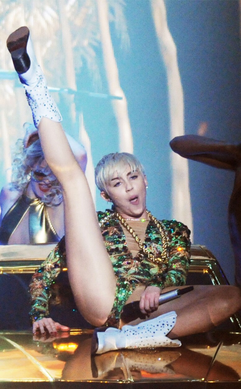 adam congleton share miley cyrus crotch pic photos