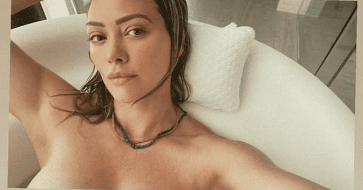 andrea weik recommends Hilary Duff Nude Pics