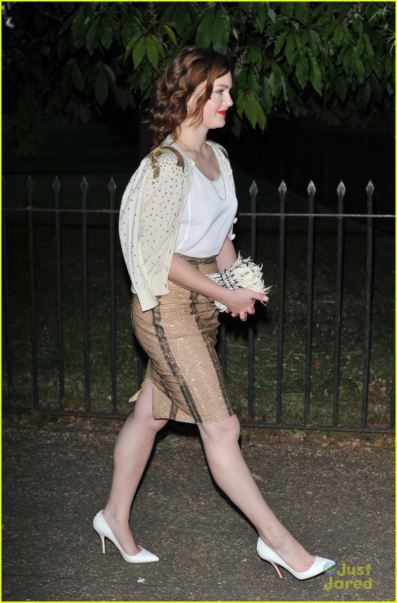 brian feathers recommends holliday grainger legs pic