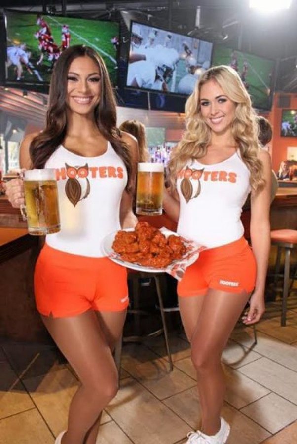 dot fuller recommends hooters big tits pic