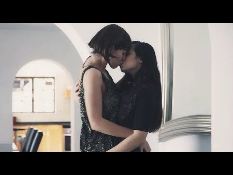 dania raslan recommends Hot Lesbians Kissing