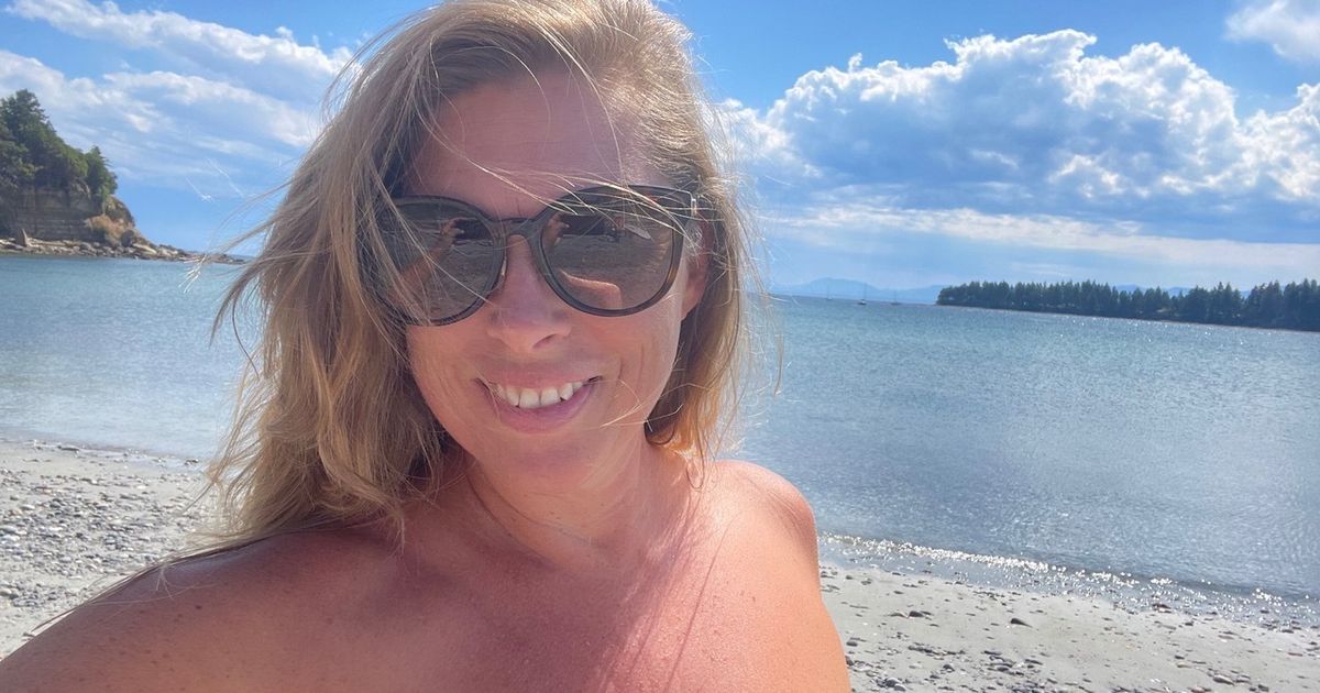 alyssa ambrosino share hot naked beach photos
