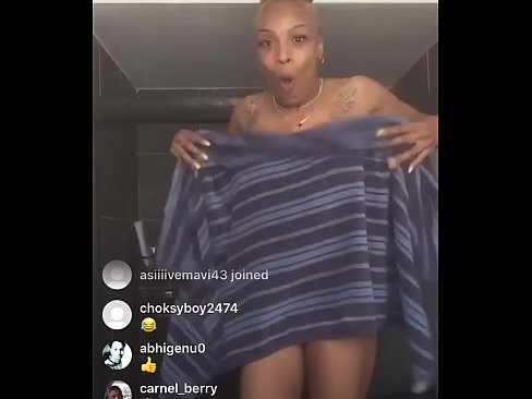 ana resendez share ig live naked photos