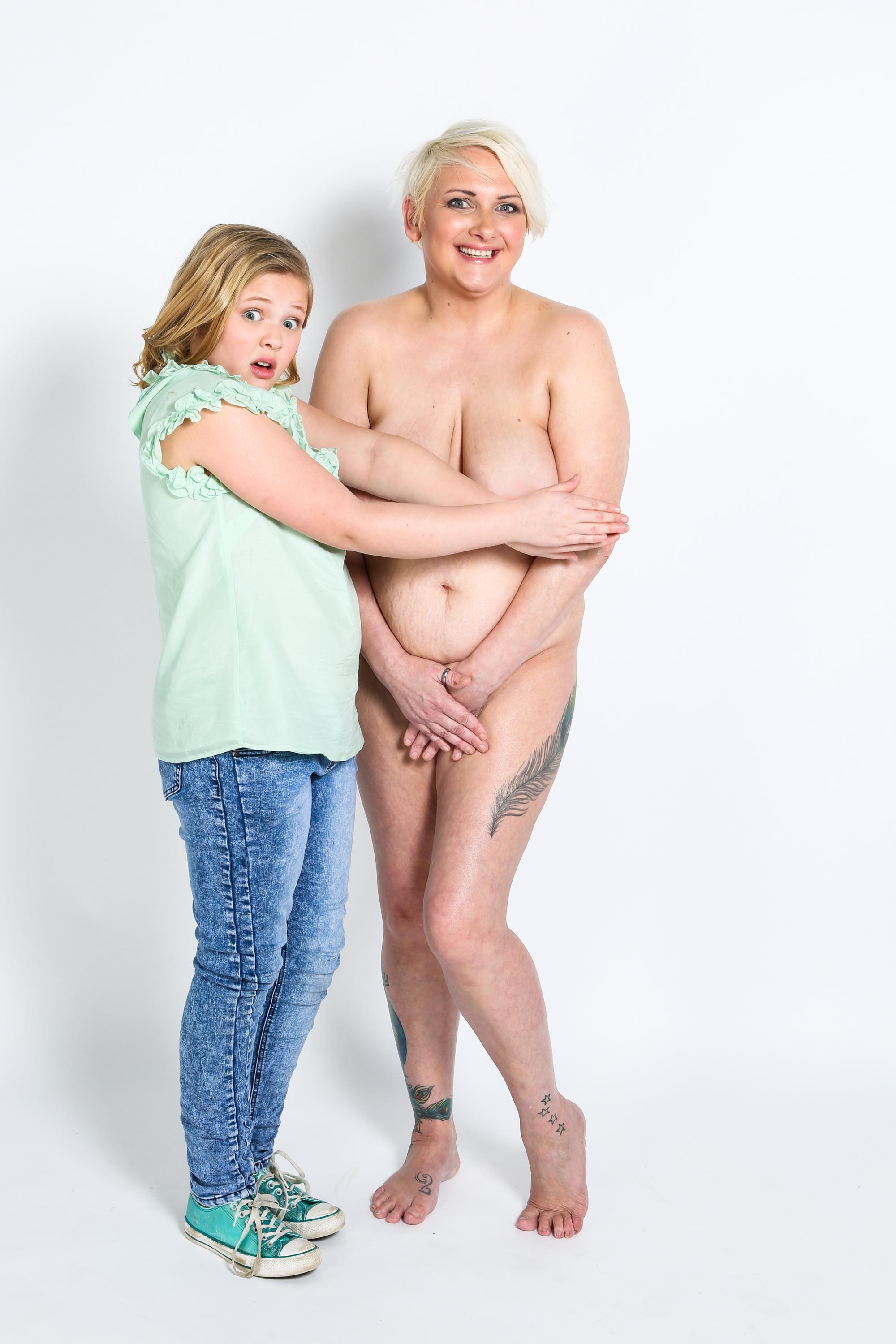 carlisle evans recommends Mum Naked