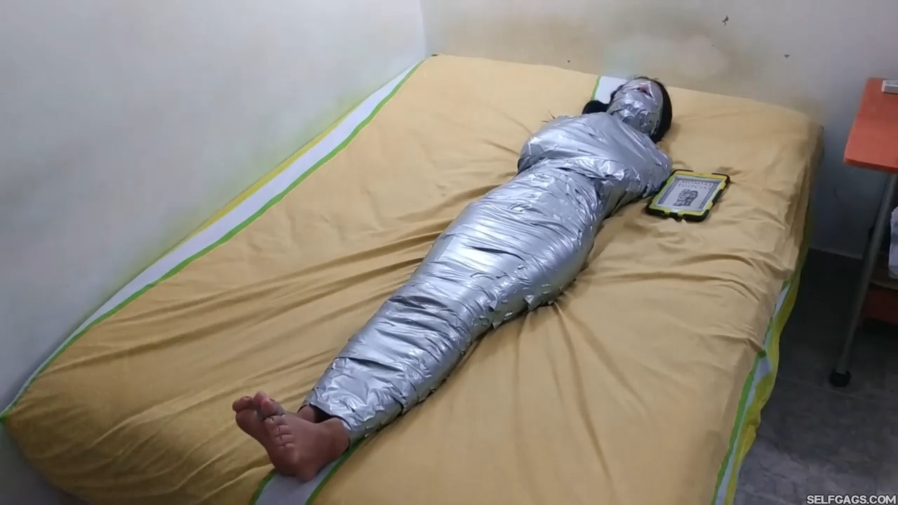 allison villarreal recommends mummification bondage pic