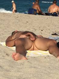 anne dougal add nude beach xx photo