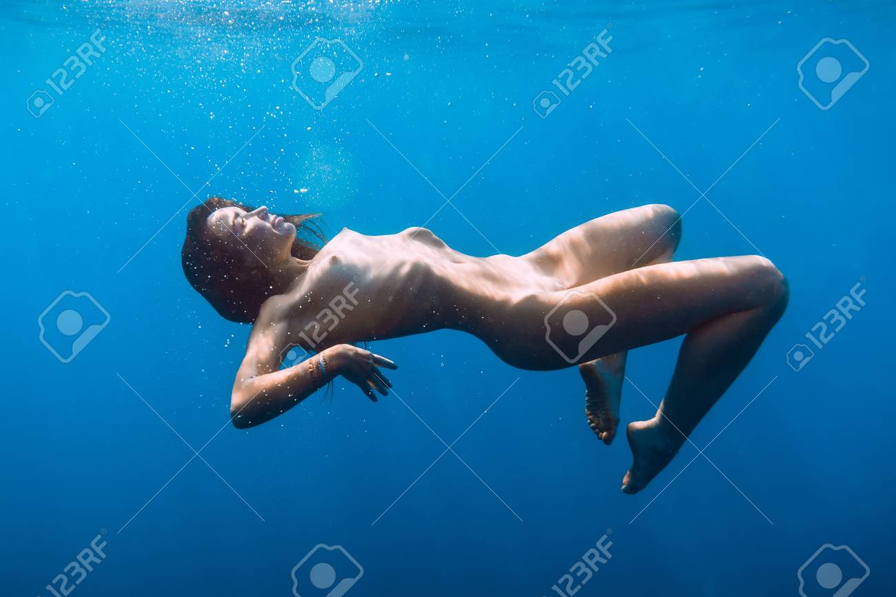 danielle pridgen recommends nude women underwater pic