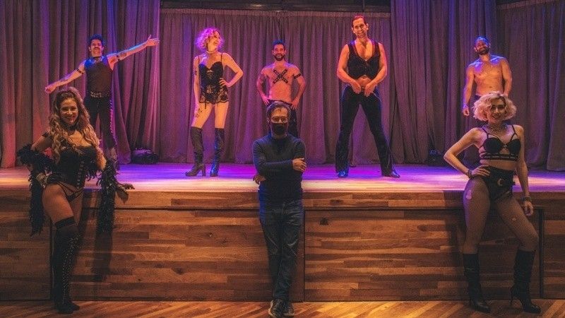 arpita chakravarthy recommends sex theater pic