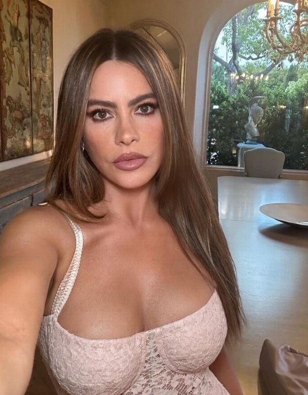 debbie sanchez share sofia vergara porn photos