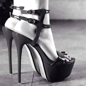 derek weaver recommends submissive in heels pic